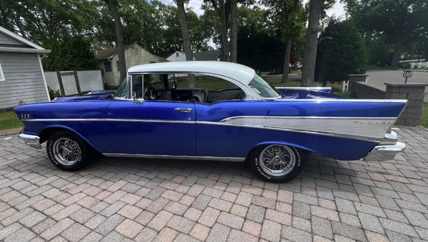 New Jersey : Ils héritent d'une 1957 Chevrolet Bel Air mais la laissent au garage, elle est en vente