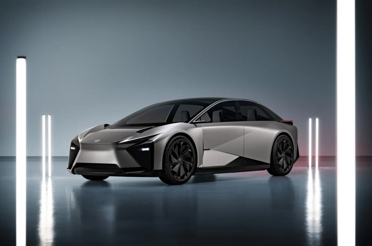 Toyota met son projet de berline électrique en pause