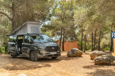 Ce camping-car Ford espagnol veut rivaliser avec le Volkswagen California pour beaucoup moins cher
