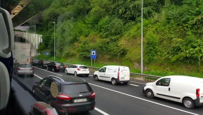 Suisse : Il tombe en panne d'essence dans un tunnel, la justice lui retire son permis