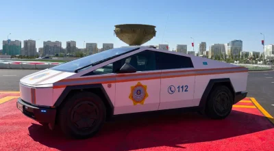 Kazakhstan : Le Cybertruck devient le véhicule du service d'urgences