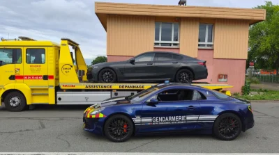 Pas-de-Calais : Les gendarmes sortent l'Alpine pour arrêter un automobiliste à 207 km/h en BMW