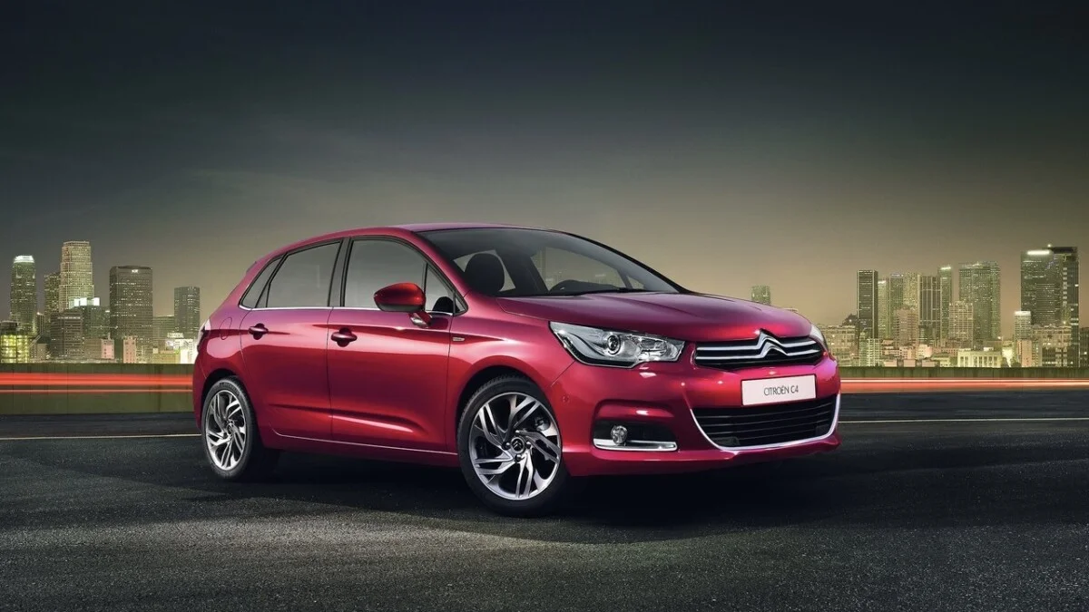Citroen C4 II essence (2010 - 2017) : les éléments à surveiller avant d'en acheter une d'occasion