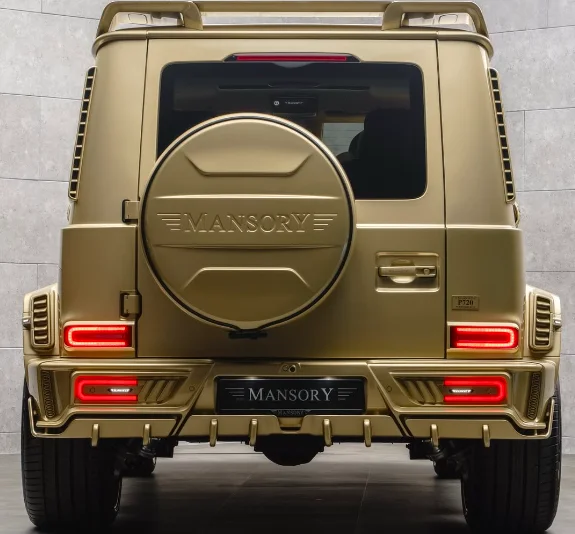 La Mercedes-AMG G 63 de Mansory a des allures de lingot d'or sur roues