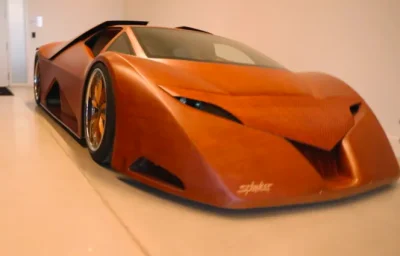 Caroline du Nord : Il passe 20.000 heures à construire une supercar en bois