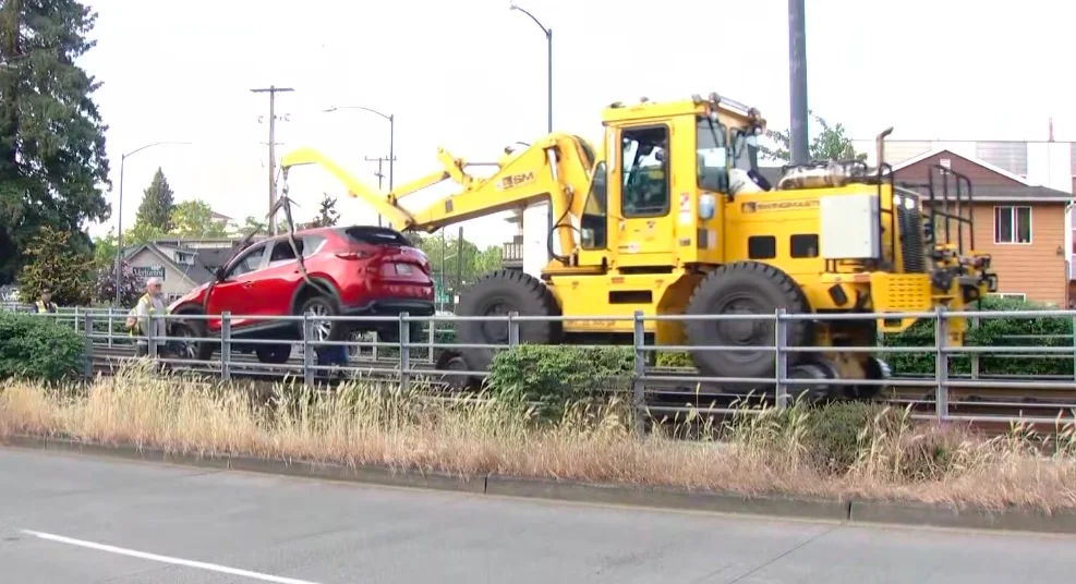 Seattle : À bord d'une Mazda, elle suit son GPS et se retrouve prise au piège sur la voie ferrée