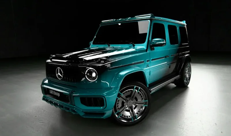 LARTE s'inspire des couleurs de la F1 pour transformer ce Mercedes Classe G à 90.000 euros