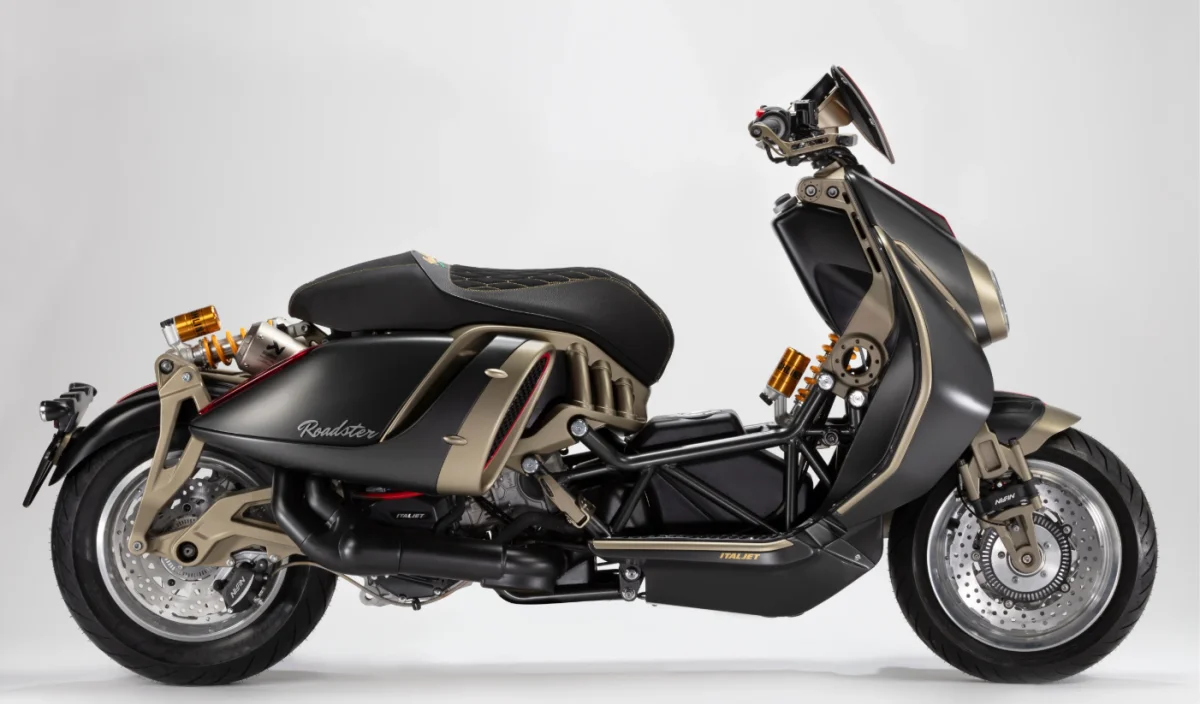 Italjet Roadster 400 Fonders Edition : tous les exemplaires ont trouvé preneurs en moins d'une heure !!!