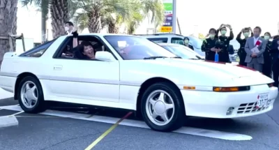 Japon : La première ministre ne jure que par sa Toyota Supra