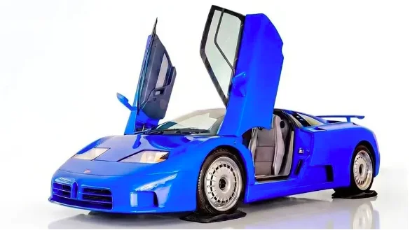 Dubaï : Cette Bugatti avec 680 kilomètres au compteur est à vendre au prix de 4 millions d'euros