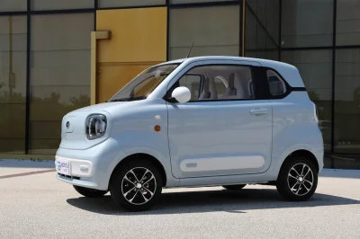Cette marque chinoise débarque en Europe avec une gamme de mini voitures