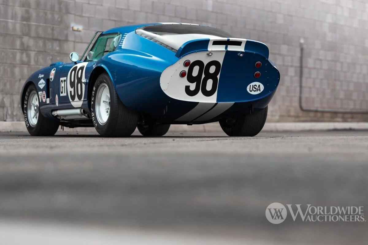 Carroll Shelby : le cowboy texan devenu légende automobile
