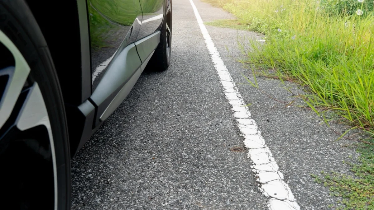 Les aides à la conduite agacent beaucoup de conducteur, mais une solution émerge pour éviter ça