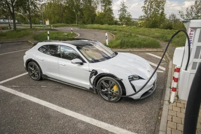 "Le timing n’était pas idéal" : Porsche admet que le Taycan est arrivé un peu trop tôt