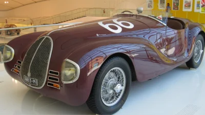 Voici la première Ferrari construite en 1939, le deuxième exemplaire a fini à la casse
