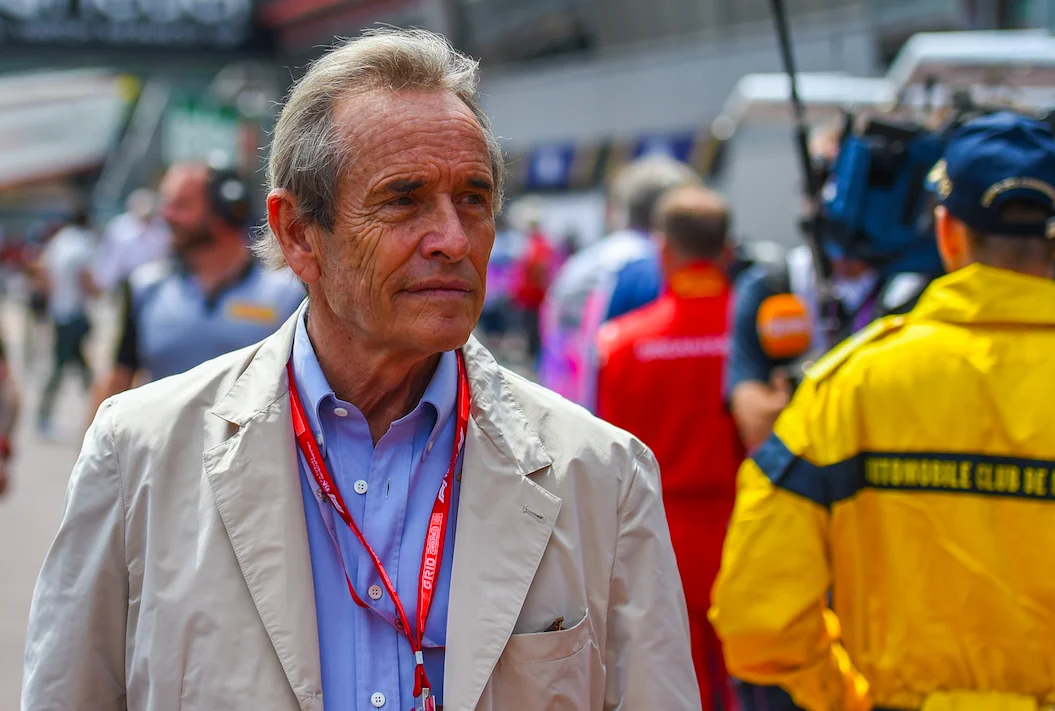 À 81 ans, le sextuple vainqueur des 24H du Mans Jacky Ickx prend le volant d'une Hypercar moderne avec émotion