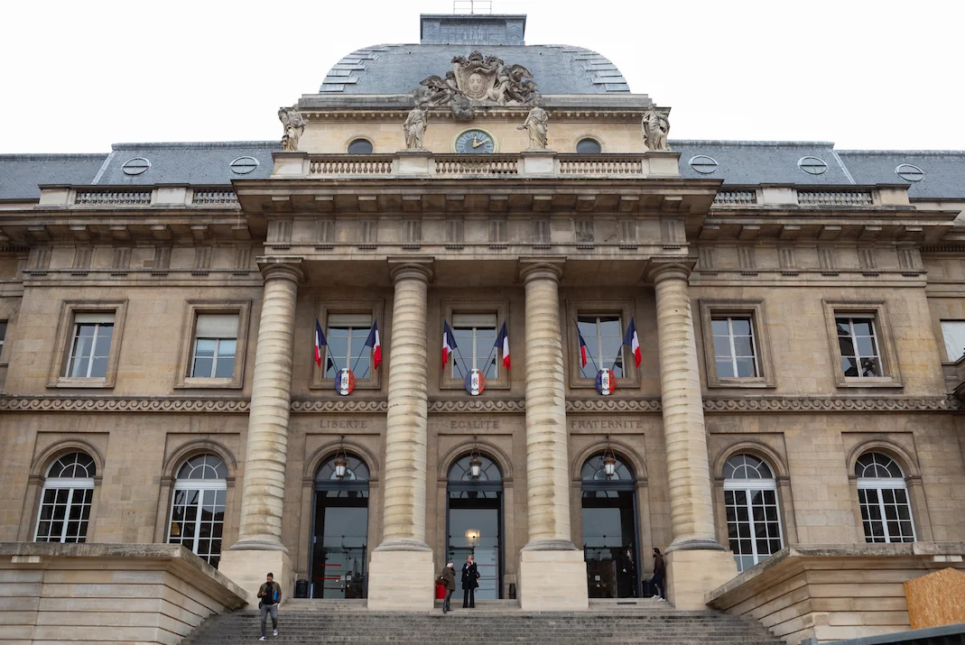 Clermont-Ferrand : Après un accident, il tente de faire croire que sa voiture a été volée