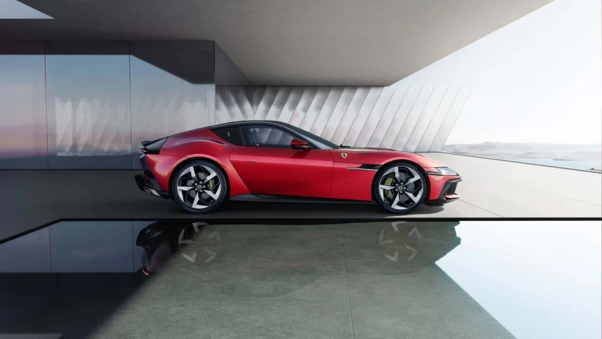 Ferrari sur tous les fronts : thermique, hybride, électrique… et un nouveau modèle en juillet