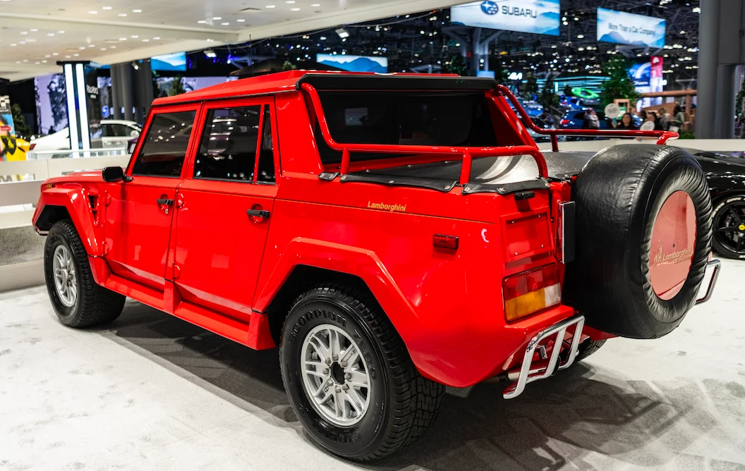 Ce 4x4 Lamborghini LM002 a été financé par BMW et a entraîné un procès pour plagiat
