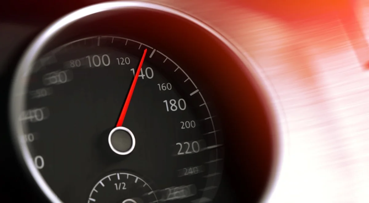 Flashée à 120 km/h au lieu de 100, elle ne s'attendait pas à recevoir une telle amende