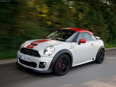Vous cherchez un cabriolet pour l'été ? Cette Mini mérite votre attention