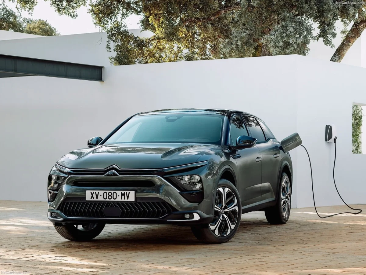 Et si votre voiture refusait de vous laisser sortir ? Stellantis lance une campagne de rappel