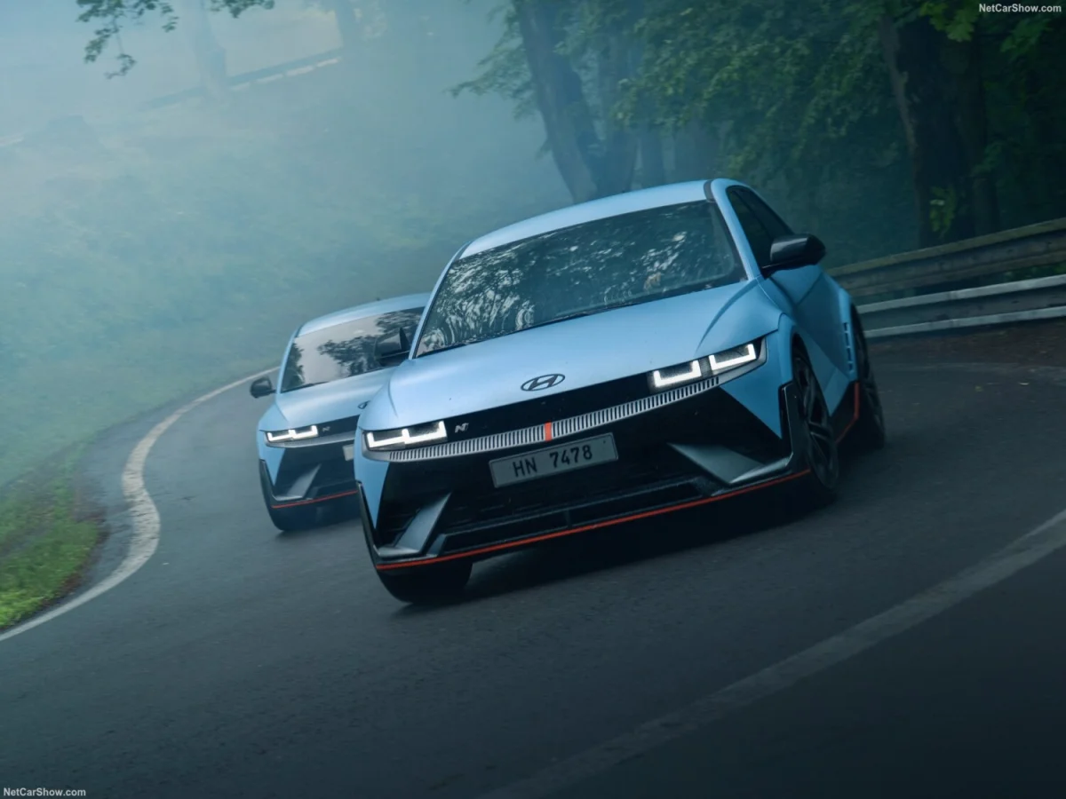 Le silence au volant vous ennuie ? Hyundai a la solution, et elle n'est plus du tout réservée aux sportives extrêmes