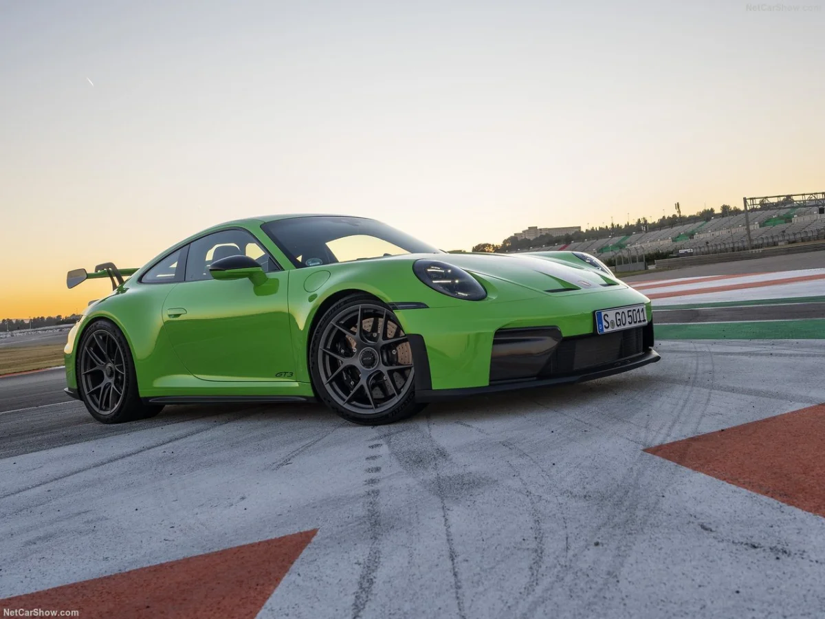 Porsche l'a juré : la 911 ne sera jamais 100 % électrique