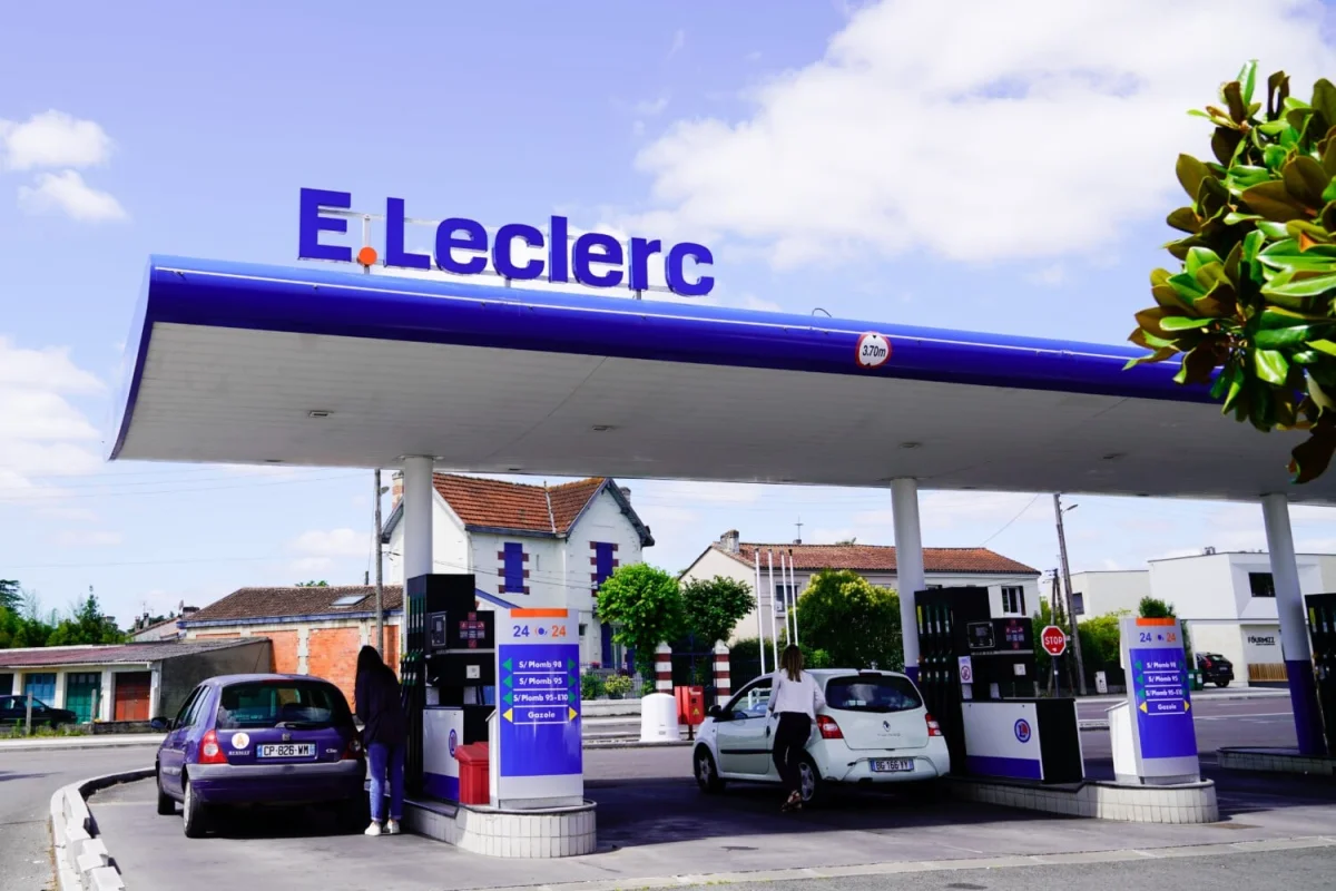Carburant à prix coûtant : Leclerc relance sa traditionnelle opération estivale !