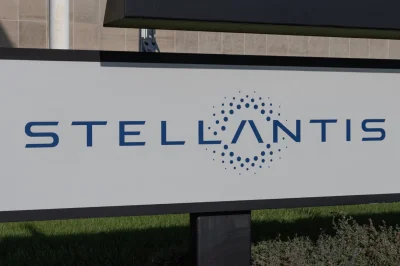 Stellantis et Nissan souhaitent acquérir une entreprise au nom légendaire en Formule 1