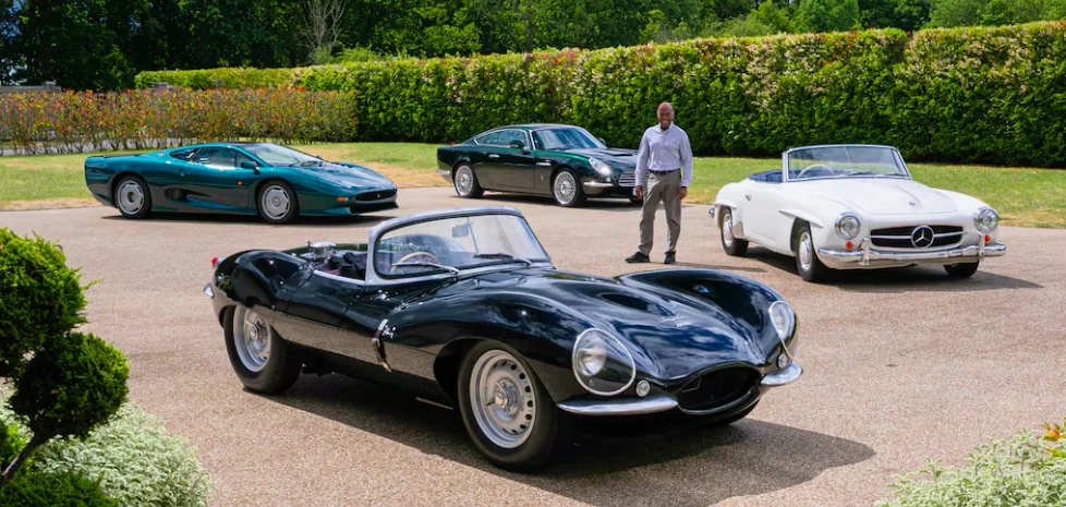 Angleterre : Le père de Lewis Hamilton vend 52 voitures de sa collection aux enchères