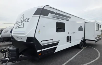 L'Alliance Delta 321BH, véritable maison sur roues, se vend 61.000 euros