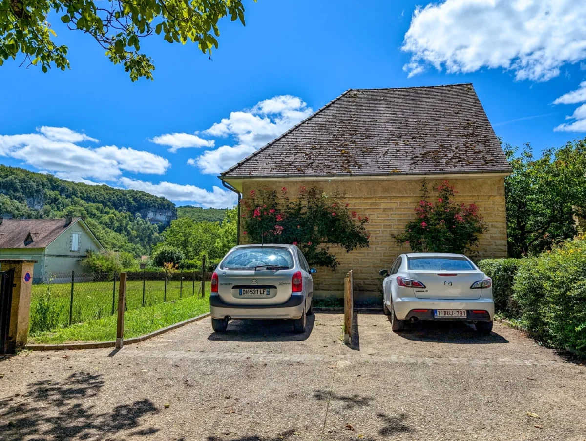Deux voitures à la maison : avez-vous déjà calculé ce qu'elles vous coûtent vraiment ?