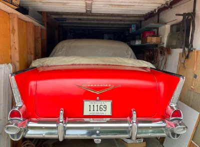 Washington : Un ancien Marine a laissé sa Bel Air de 1957 dans son garage depuis 1969, il veut désormais la vendre