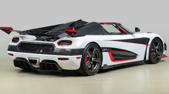 Cette Koenigsegg Agera RS doté de 425.000 euros d'options est en vente : 4,4 milions d'euros