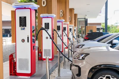 Voiture électrique et canicule : de combien fond l'autonomie à 40 °C ?