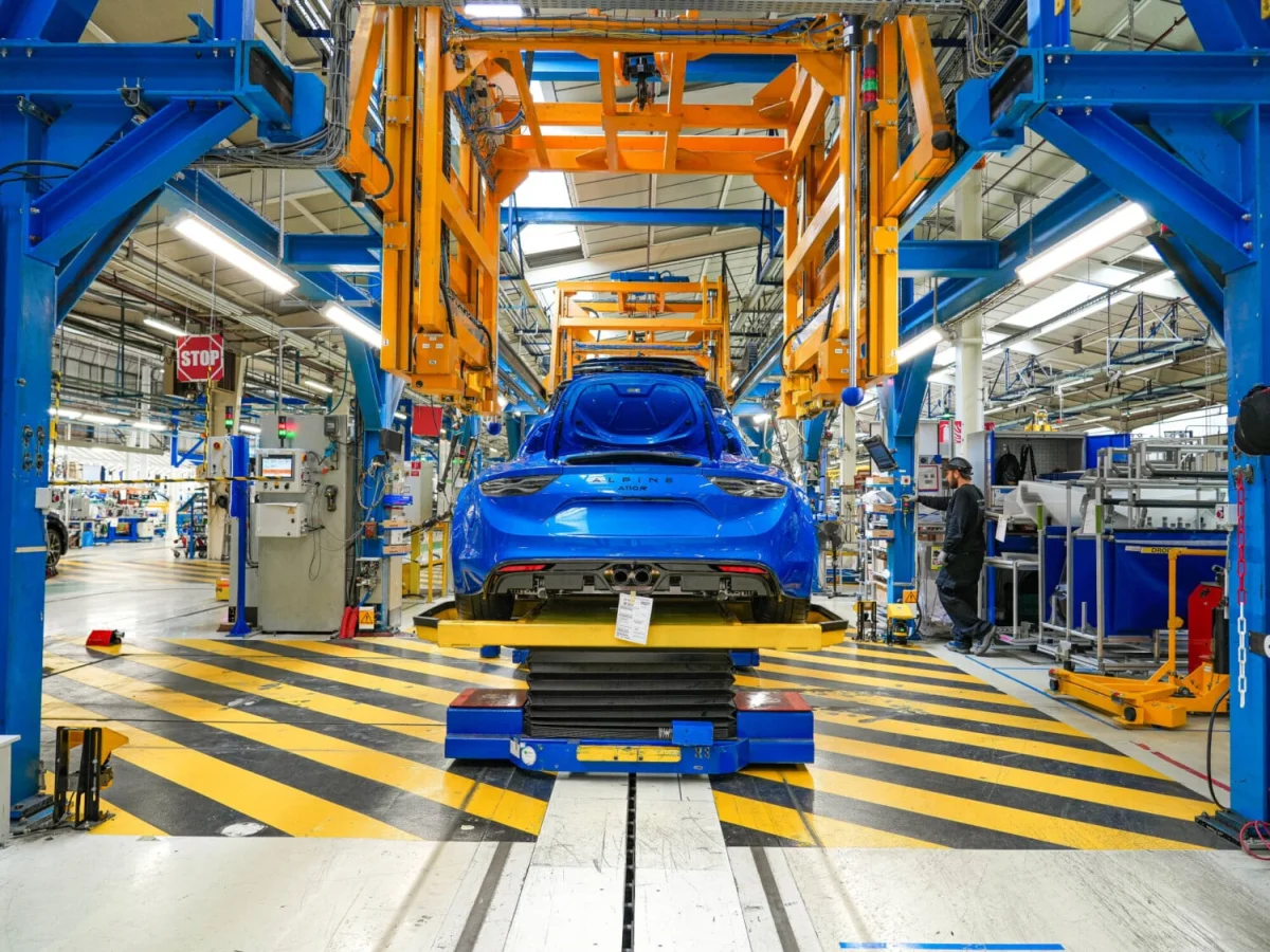 L'Alpine A110 tire sa révérence : la marque de normande tourne définitivement la page du thermique