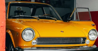 Deux frères octogénaires accusés d’avoir inventé le vol d’une Fiat Spider