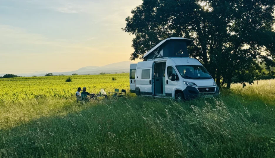 Van life : fini les tracas pour trouver un spot avec cette appli !