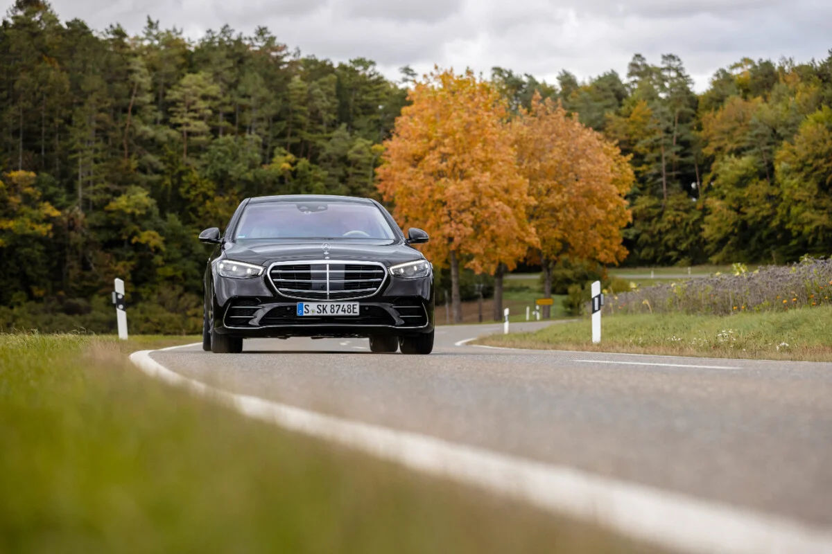 Nids-de-poule : et si votre voiture prévenait les autorités à votre place ?