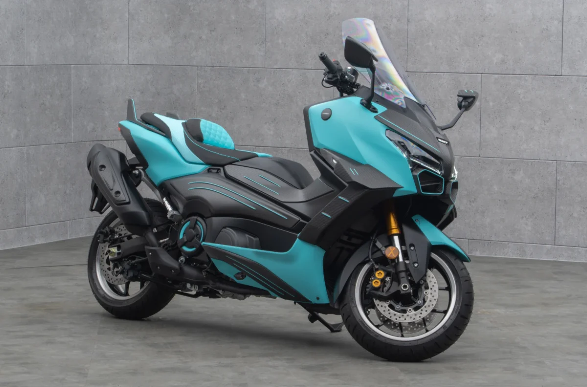 Après Ferrari et Lamborghini, Mansory s'attaque au Yamaha TMAX 560 pour en faire une supercar ?
