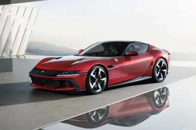 Ferrari ramène la boîte manuelle sur son V12, mais pas comme avant