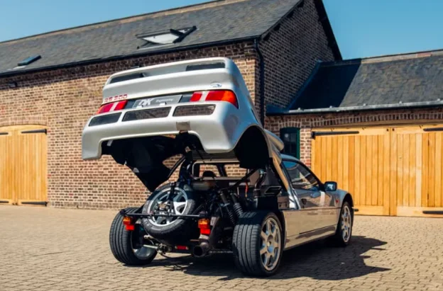 Cette Ford RS200 est la voiture idéale pour les fans de rallye et elle est en vente
