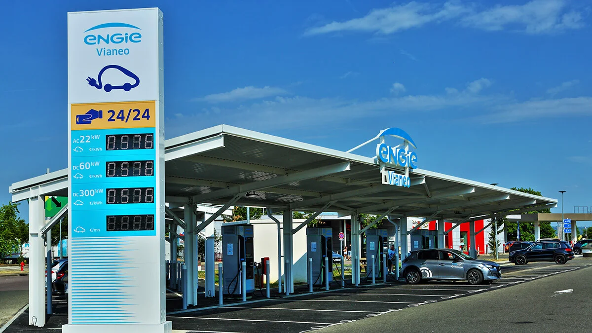 Cette offre permet de charger sa voiture électrique pour un prix dérisoire
