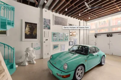 New York : Ce loft de luxe arbore une Porsche 911 en plein milieu de l'entrée