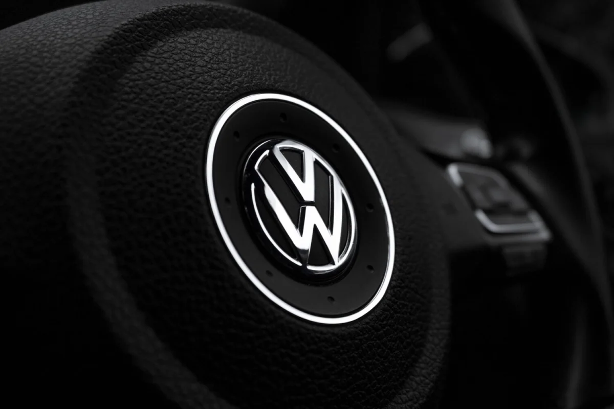 "La région est morte si Volkswagen part" : la peur qui gagne les usines allemandes
