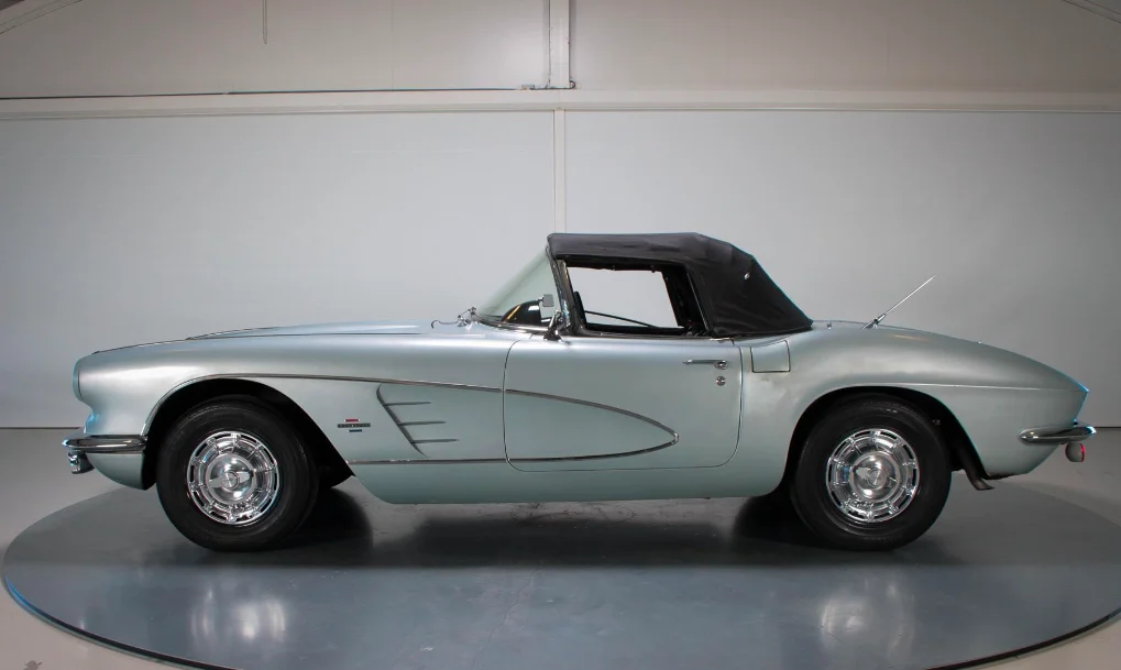 Cette rare Corvette de 1961 a été conservée dans son état d'origine, au sein de la même famille