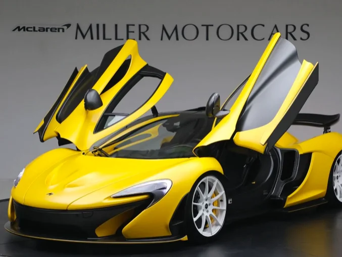 Cette hypercar hybride de McLaren devient un modèle de collection à 2,4 millions d'euros