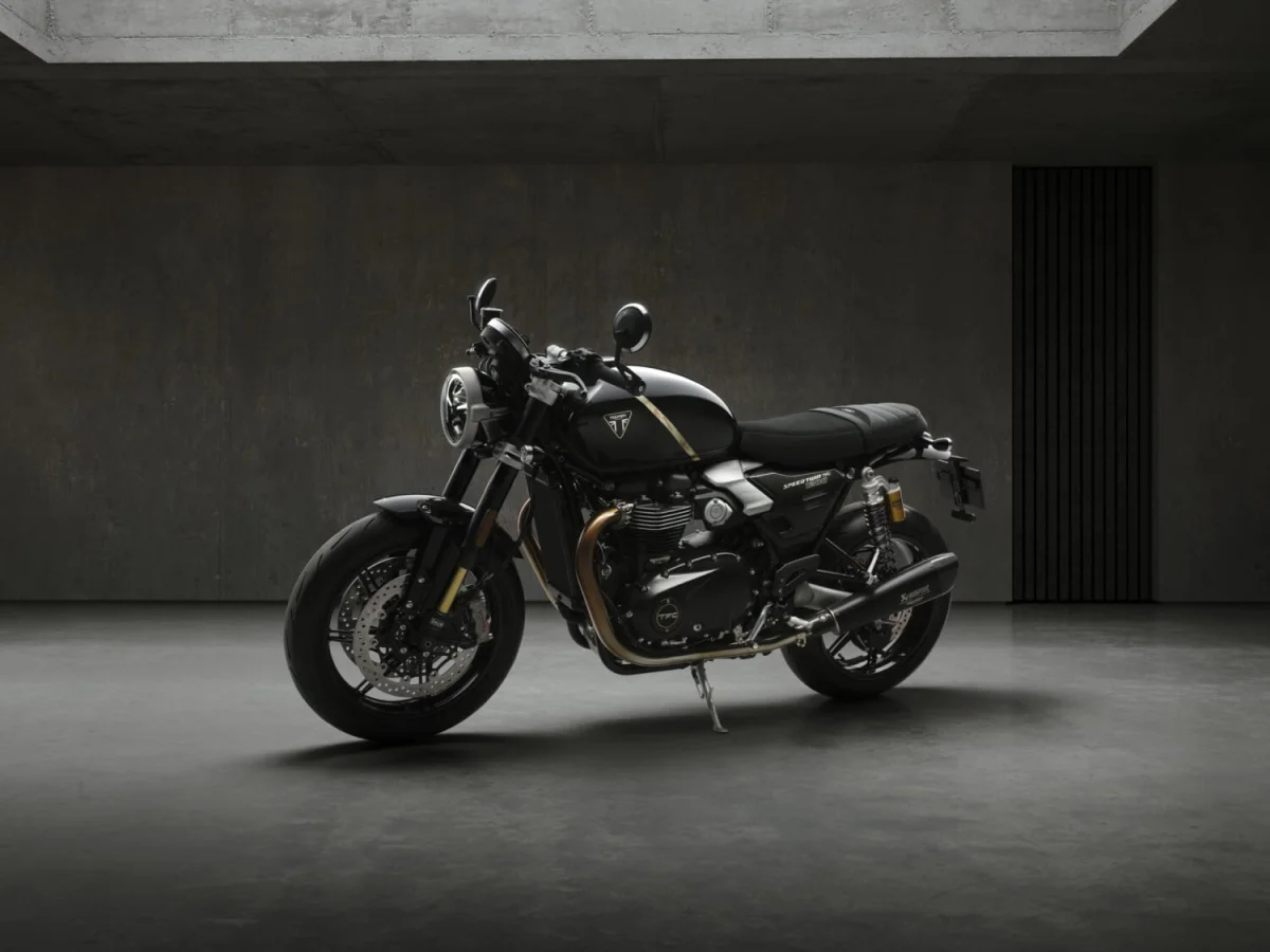 Triumph dévoile la nouvelle Speed Twin 1200 TFC