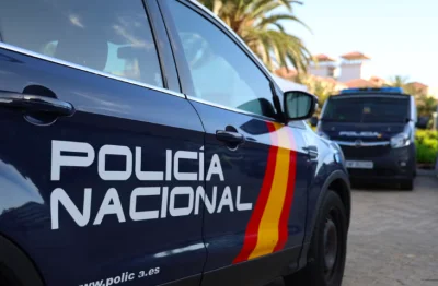 Baléares : 20 voitures de luxe saisies par la police lors d'une vaste opération contre des arnaqueurs
